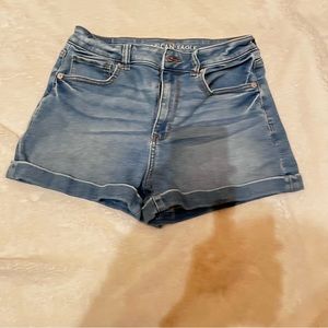 American Eagle Mom Jean shorts size 4